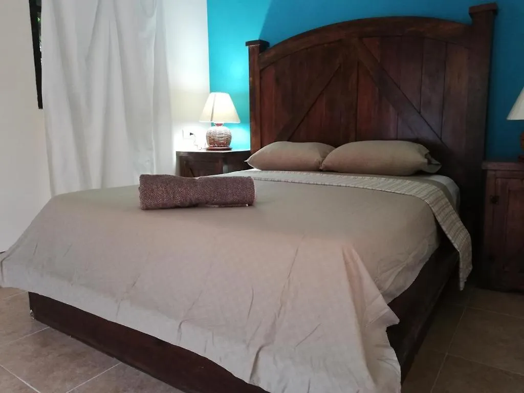 Hacienda Valentina Hotel Playa del Carmen 3*,